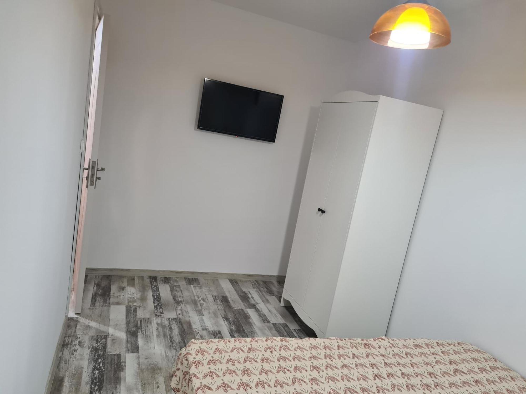 Luxury Mall First Apartments Bacău エクステリア 写真
